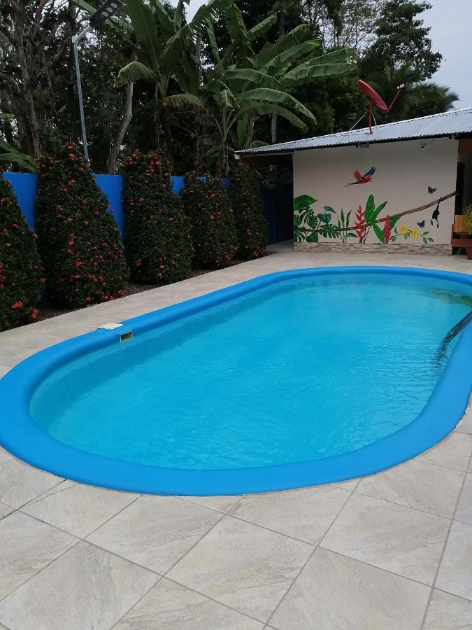 Puerto Vargas Lodge Кахуита Екстериор снимка