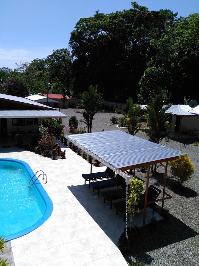 Puerto Vargas Lodge Кахуита Екстериор снимка