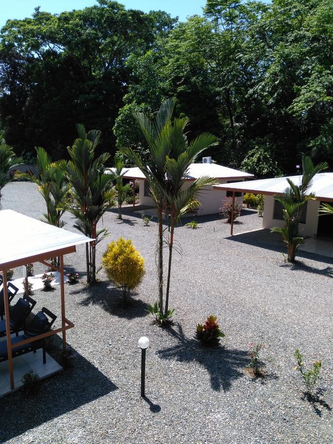 Puerto Vargas Lodge Кахуита Екстериор снимка